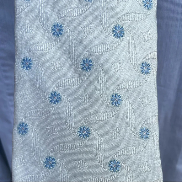 Valentino Floral Brocade Silk Tie - Picture 7 of 7